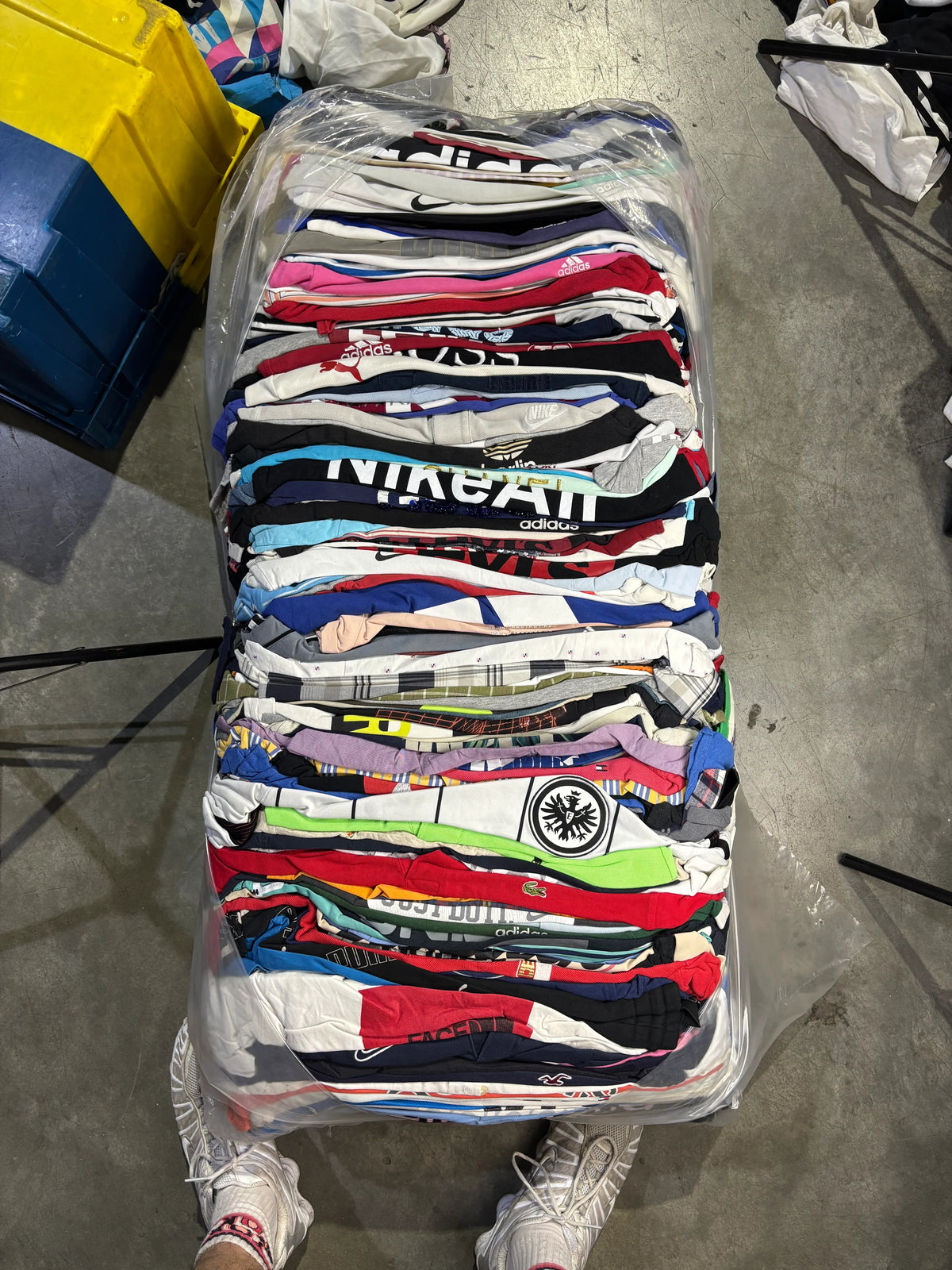 Balas de Ropa Marca Verano 30 KG - Europe Wholesales